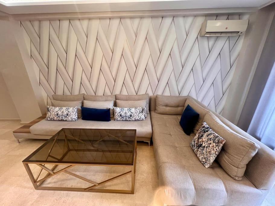 E-Appartement De Luxe Centre Gueliz Piscine Parking Fibre Netflix Μαρακές Εξωτερικό φωτογραφία